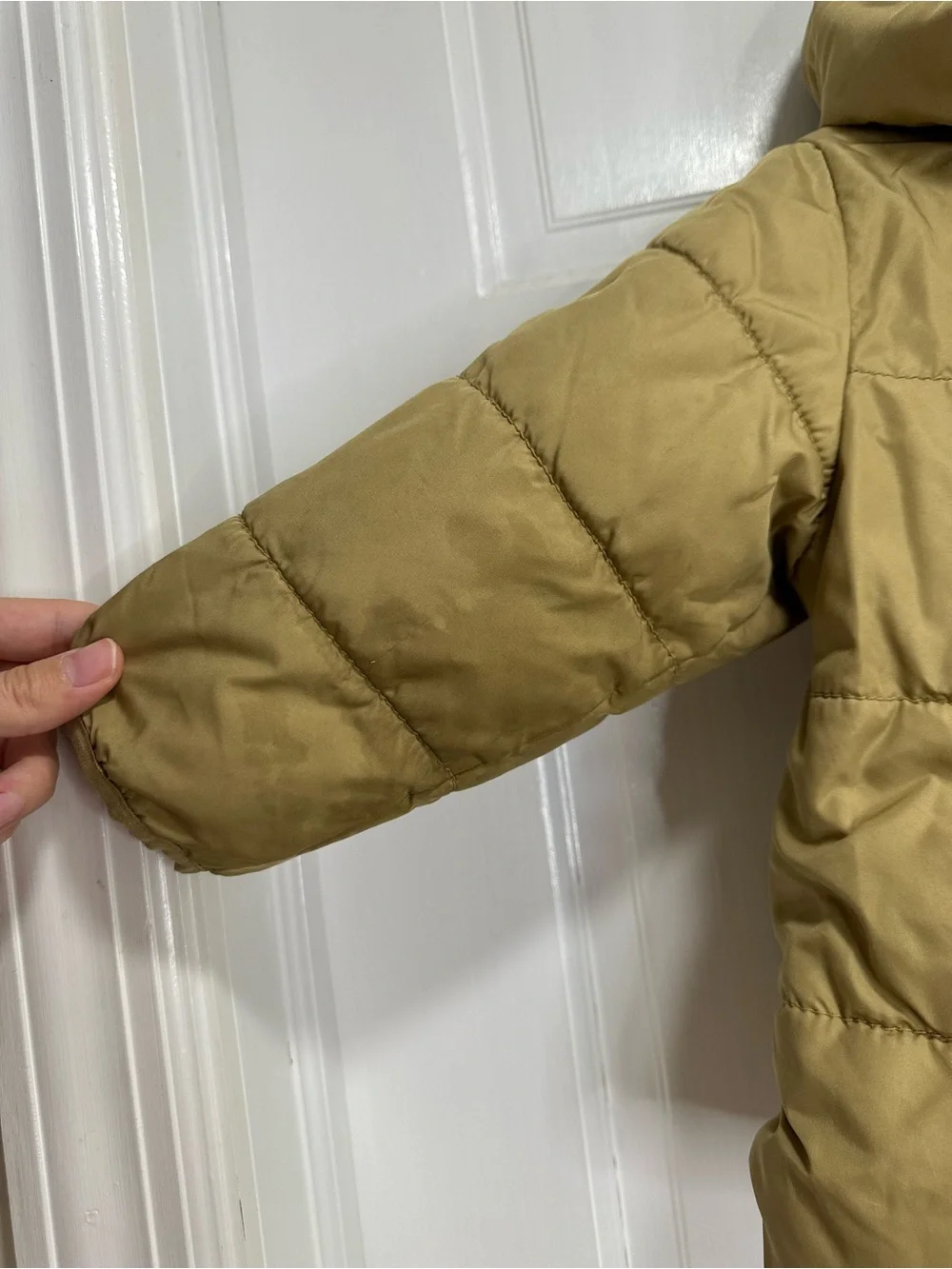 Old Navy Puffer Jacket in Woodwork Toddler Size 2T Hooded Water Resistant Tan